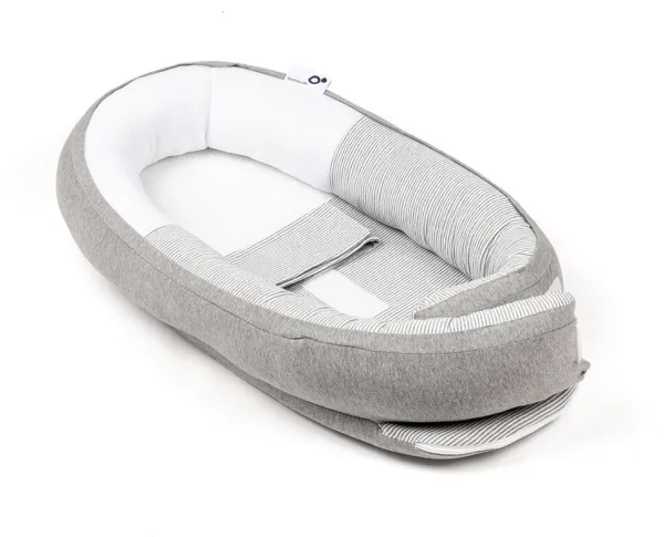 Babynest - raidallinen harmaa